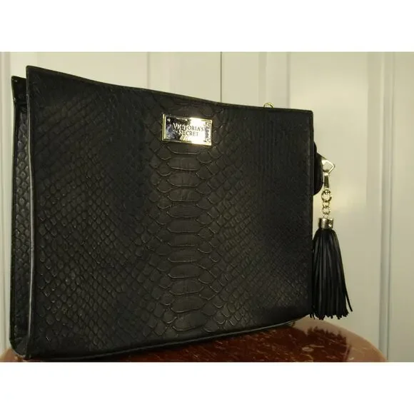 Black Victoria Secret - Picture 2 of 8